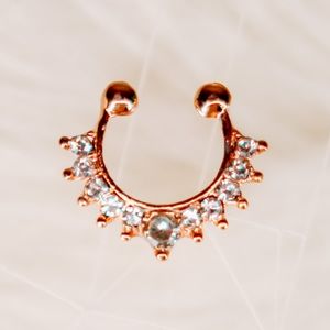 rose gold/clear rhinestone faux septum piercing